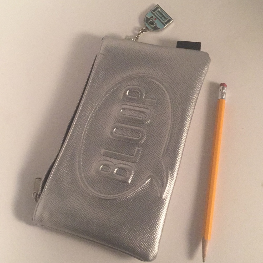 BUNDLE UP! R2D2 Metallic BLEEP BLOOPCase w Dangle